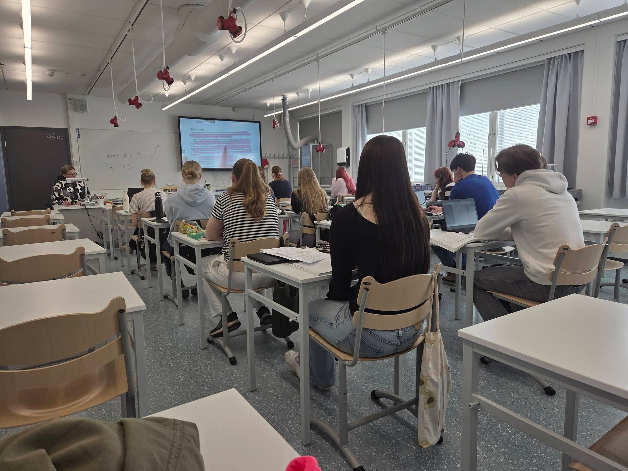 A Teacher in Finland: What Does an Estonian Learn Through Job Shadowing in Finland?